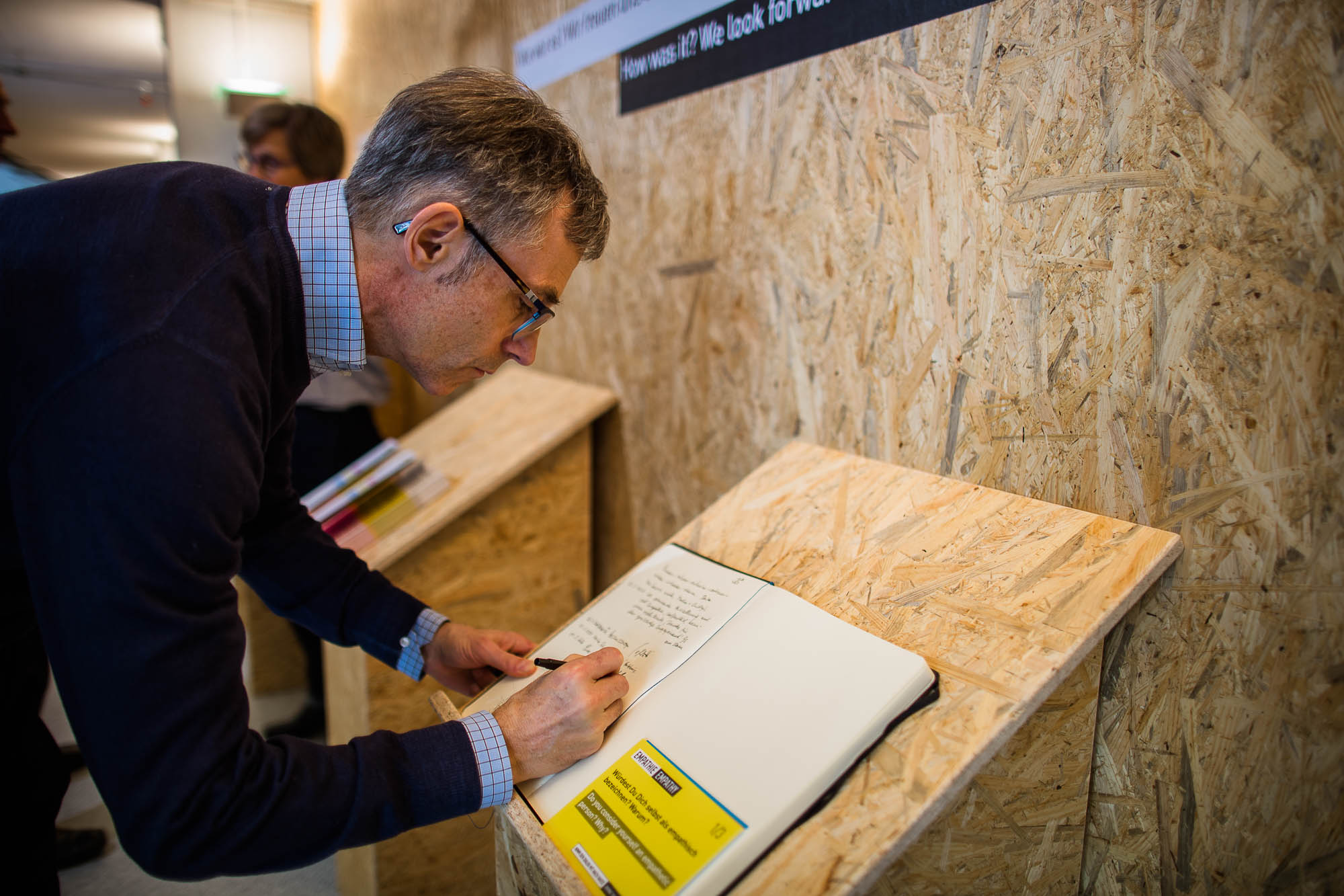 Export x3 1DX23249 Business 2020 Opening MOBI